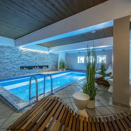 Отель Maxymilian Unique - Adults Only