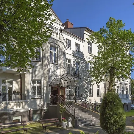 Отель Maxymilian Unique - Adults Only 3*